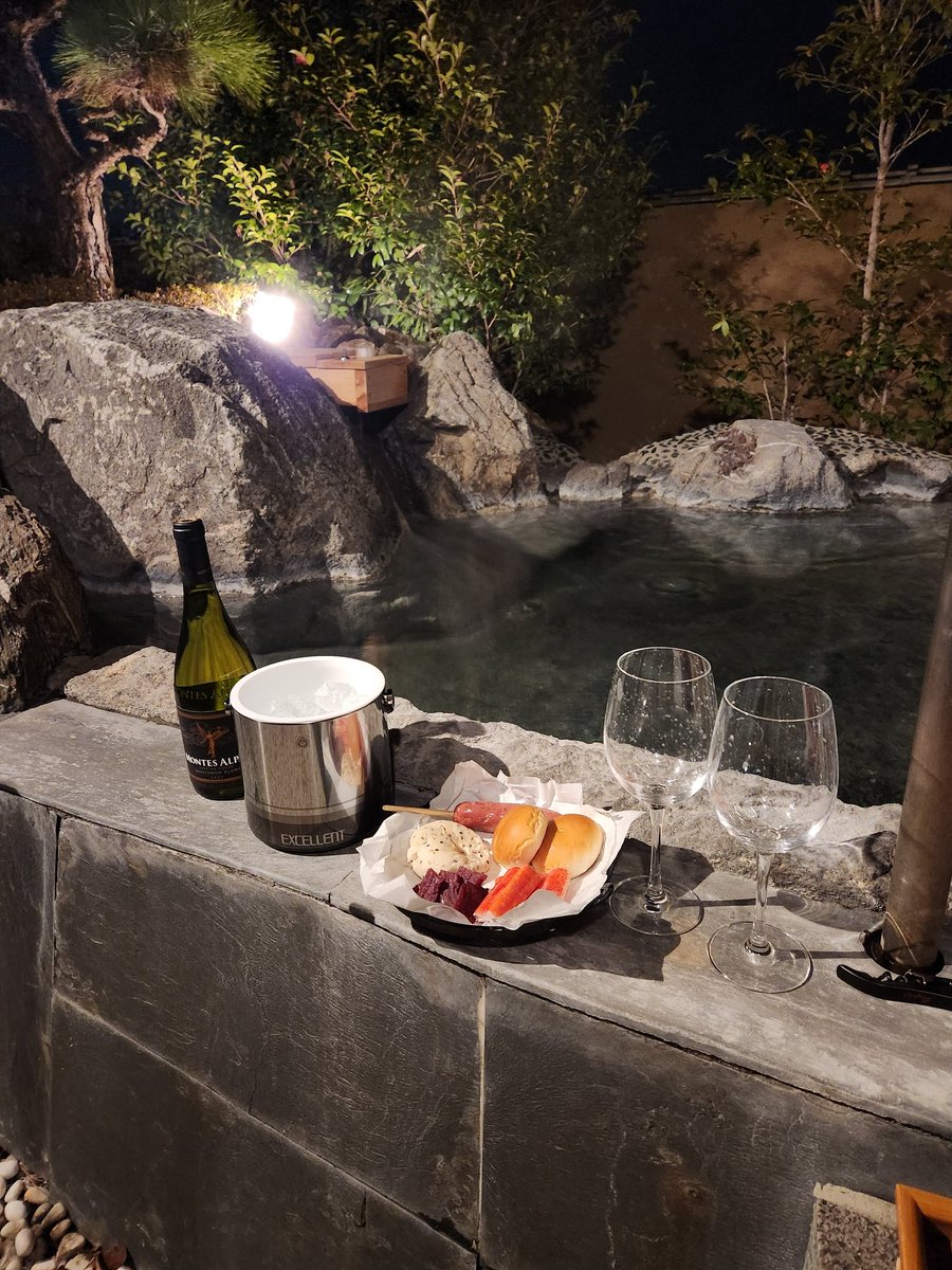 songsong tweet media