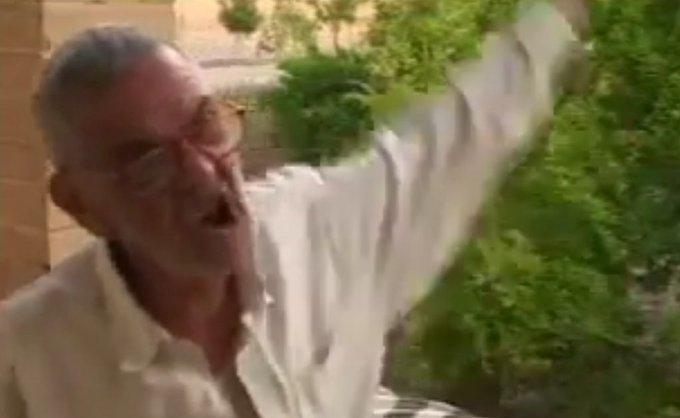 تتوآرتیست tweet media