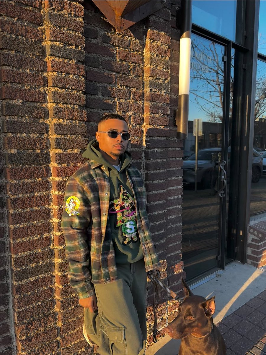 MarshallBrown9's tweet photo. I just love making dope shi 🐶 https://t.co/vmsAX0U3p3