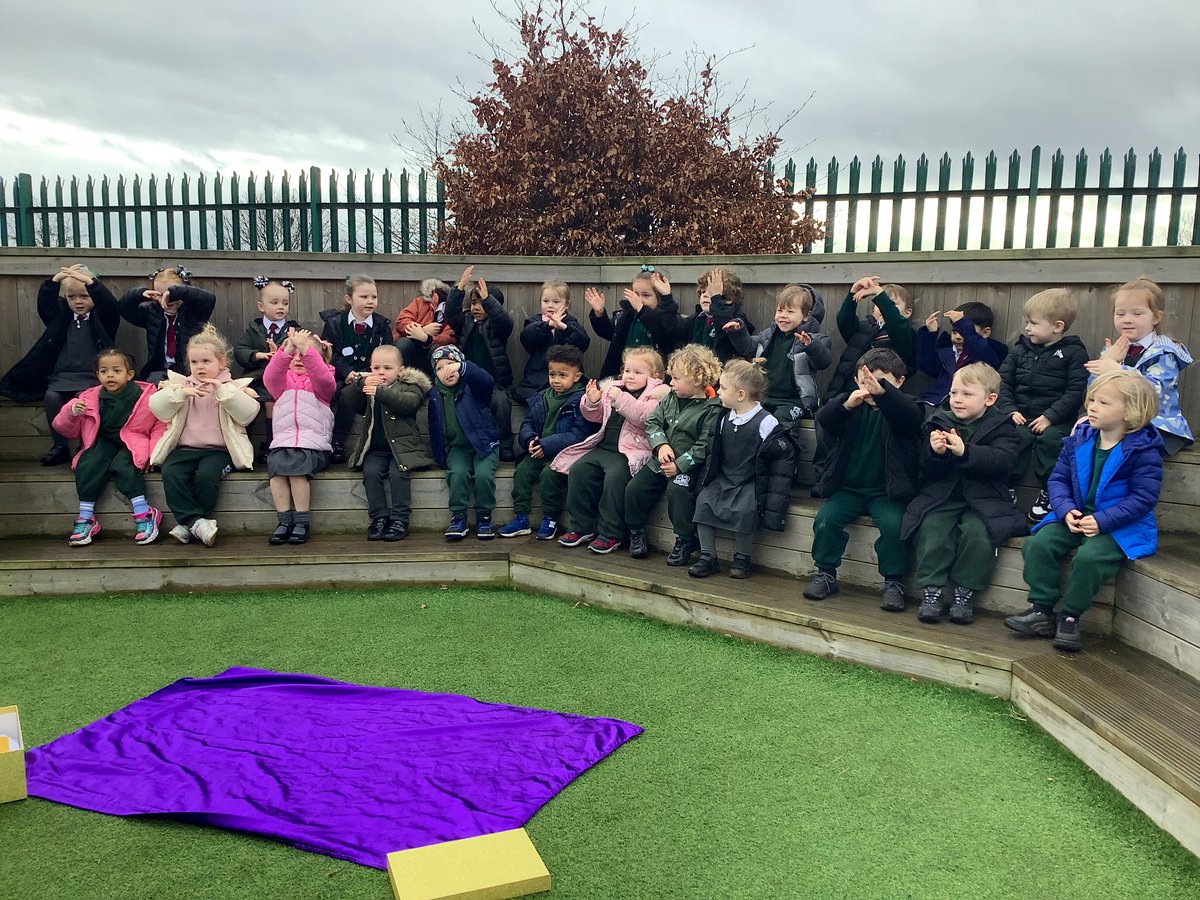 Mrs Jones tweet media