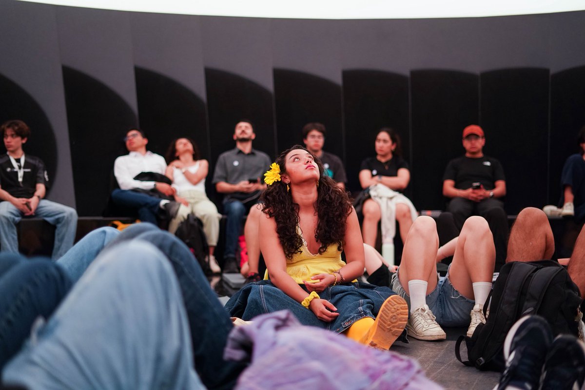 distritotec tweet media