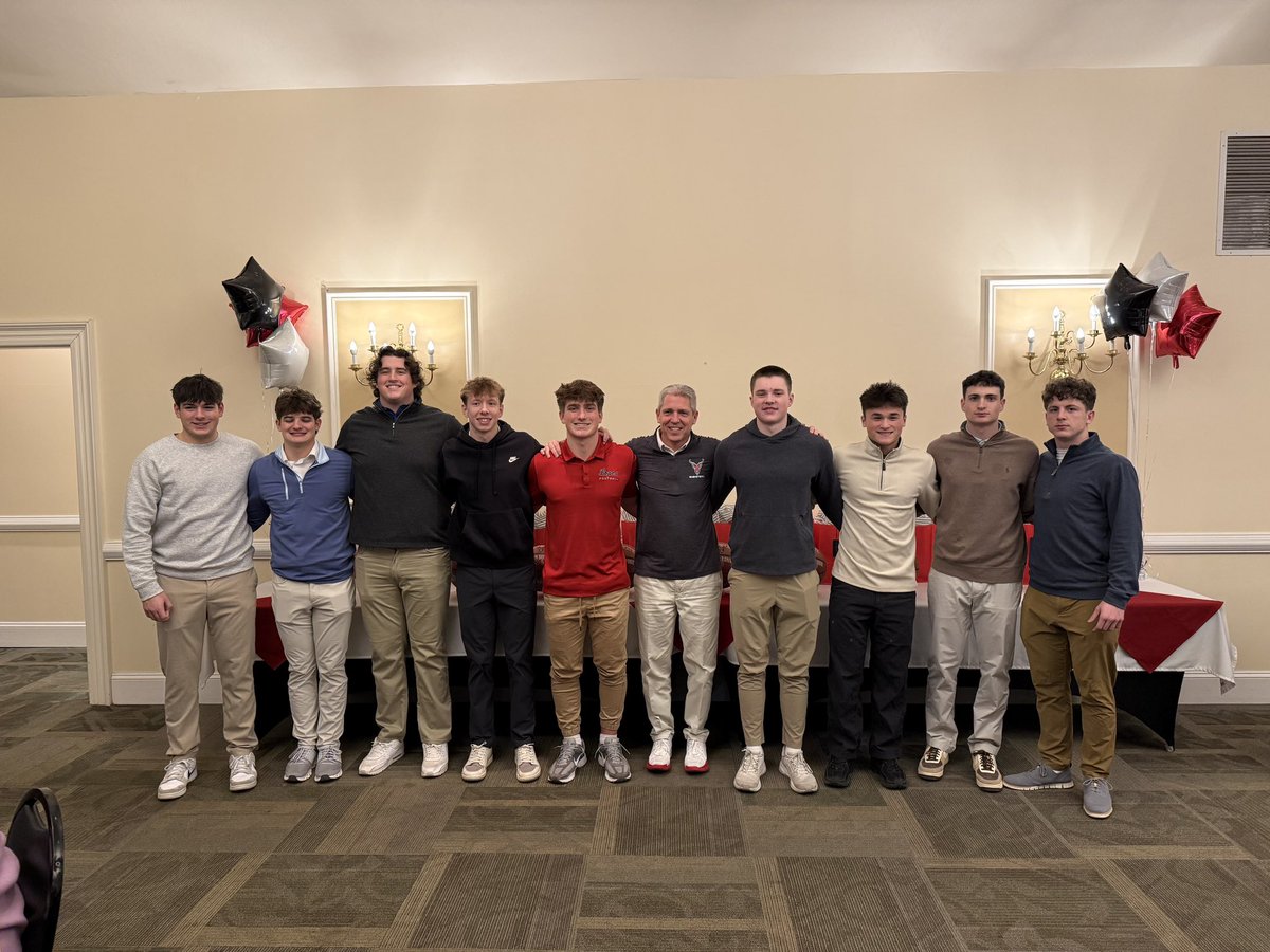 avonworth_bball's tweet photo. Last night we got to celebrate a great group of seniors! Thank you for a great season and being great leaders to the underclassman!
Thank you to the boosters and parents for putting together a great evening! #LopesHoops https://t.co/ZifIrZ6Ppn