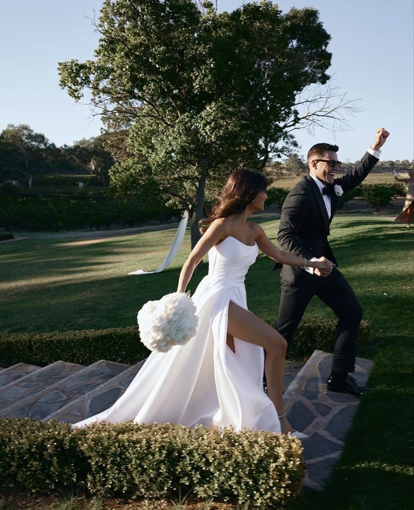 Beauty ✨ (@outfit_luxy) on Twitter photo 