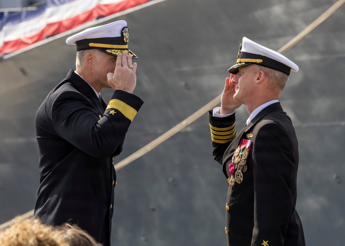 ⚓⚔️#WarshipOfTheDay: DESRON-23 Change of Command on USS Stethem (DDG 63 ...