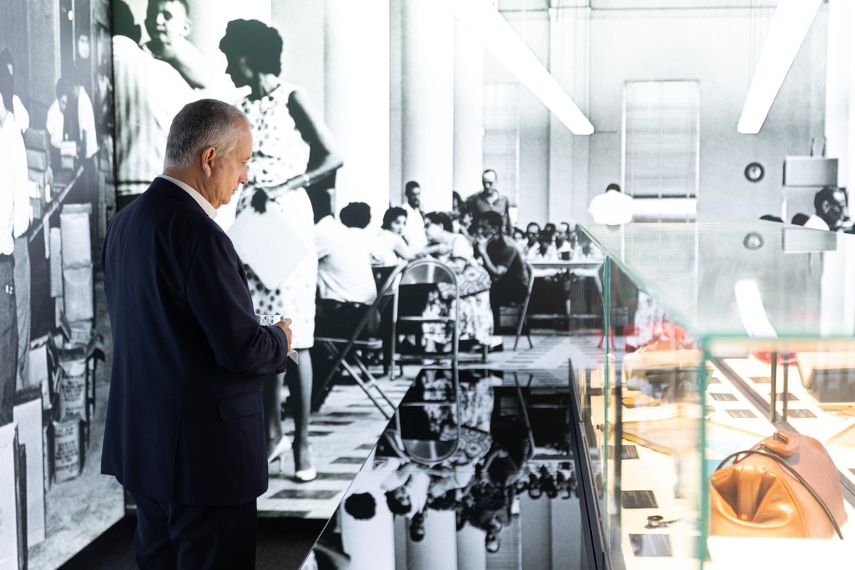 As Vice-Chairman of the Congressional Hispanic Leadership Institute, I was honored to recognize <a href="/RosaMariaPaya/">Rosa María Payá A.</a>, the founder and leader of Cuba Decide, at the <a href="/TheCHLI/">Congressional Hispanic Leadership Institute (CHLI)</a> Leadership Reception at the iconic Miami Freedom Tower.

Rosa María has dedicated her life to the cause of