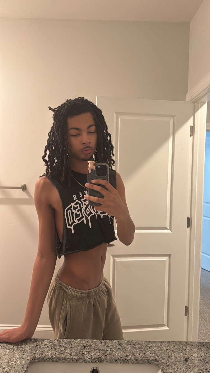 ayejizzle (@hiajcks) on Twitter photo 