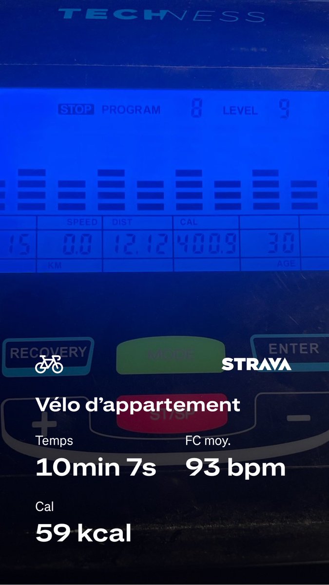 Cardio doux pour éviter de marcher comme un pingouin demain 🤣🤣🤣
.
strava.app.link/1wEPh9Dc50b