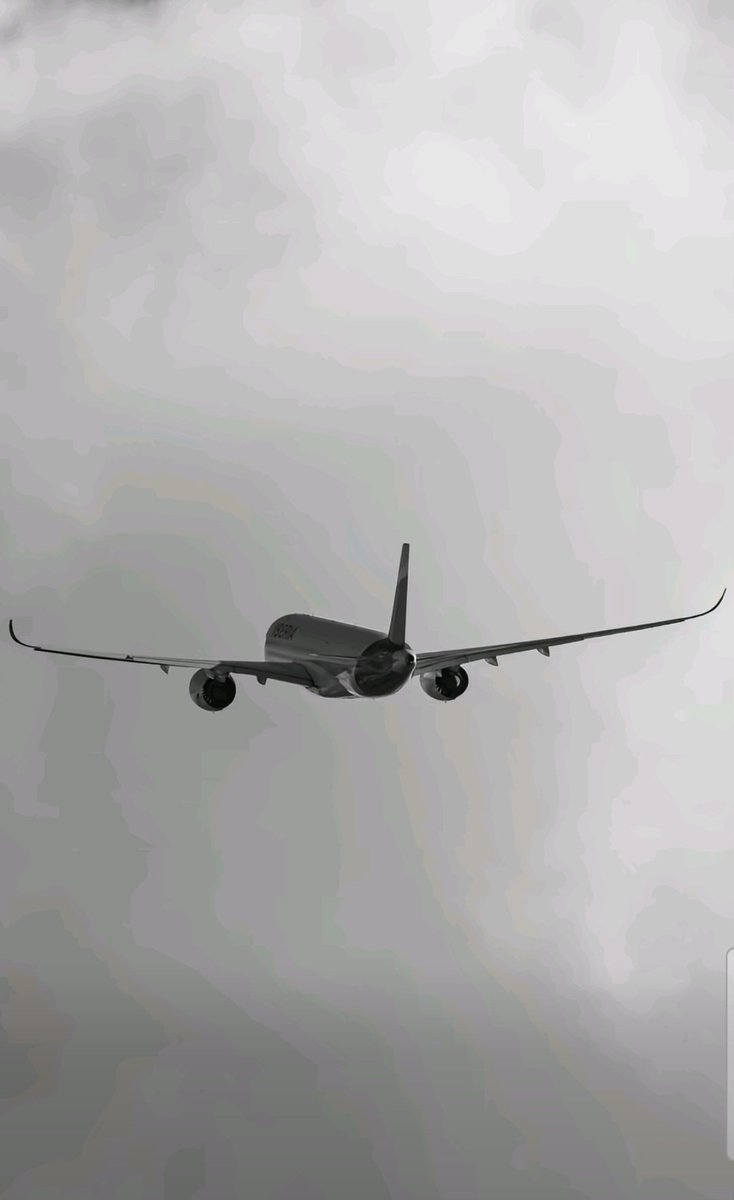 MADRID 🇪🇸 <a href="/Iberia/">Iberia</a> 
Ocupación 

MAD-SDR: Agotado 🚫
SDR-MAD: Agotado 🚫

💺 360 pasajeros volarán mañana en el A320neo.
La ruta va como un tiro.
#Madrid #AeropuertoSantander