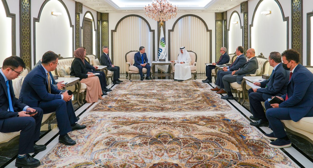 IsDB Group tweet media