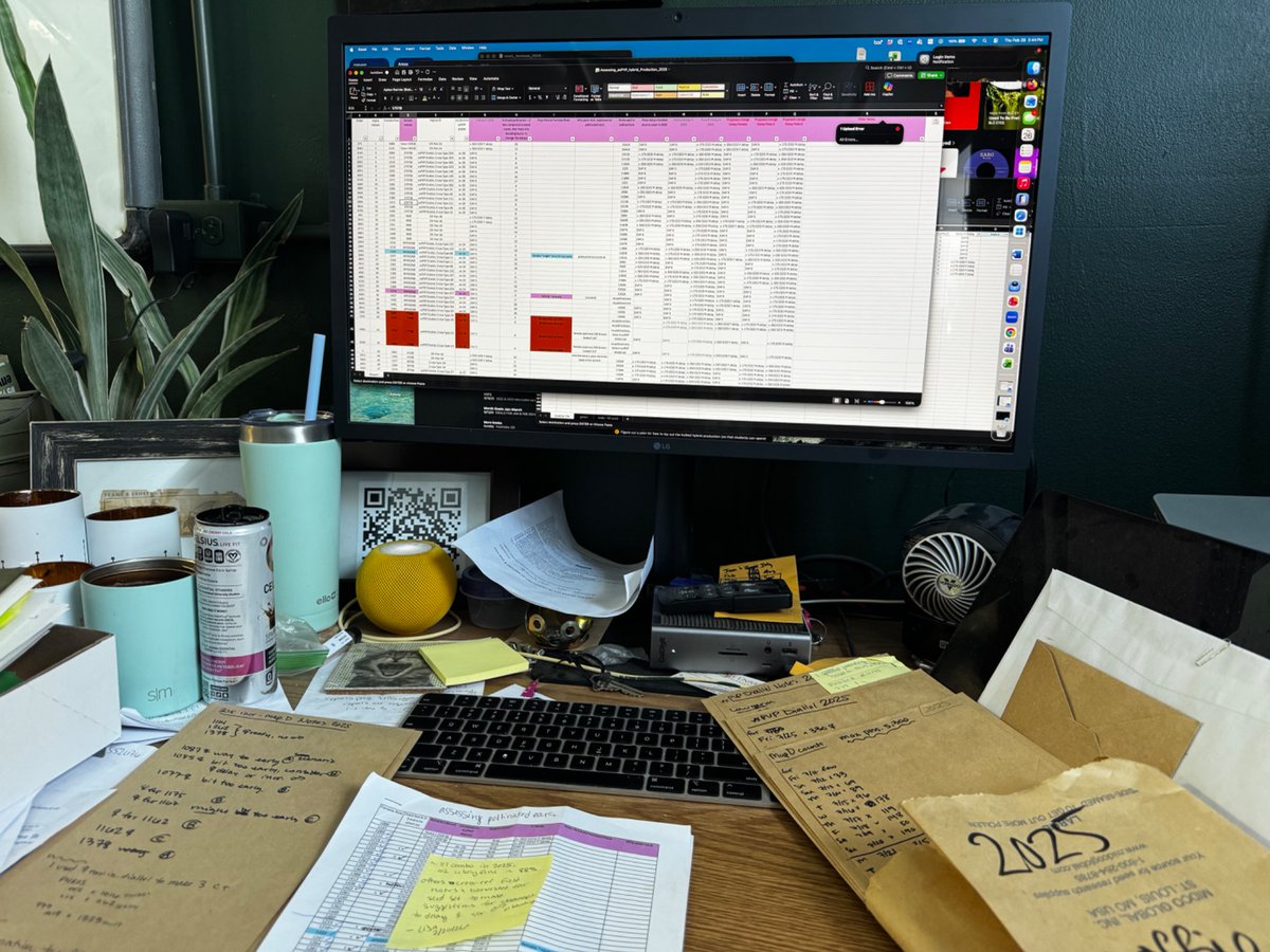 SchnableField tweet media