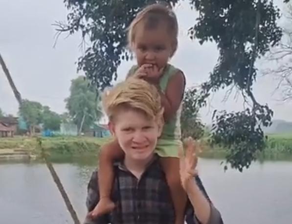 sidthisside's tweet photo. Indians with albinism could walk through Stockholm unbothered and that completely broke my brain https://t.co/dCBwfn8yXS