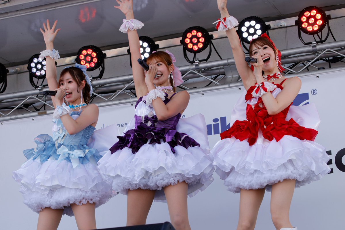 スーパー耐久公式イメージガール Swish 今シーズンも継続おめでとう