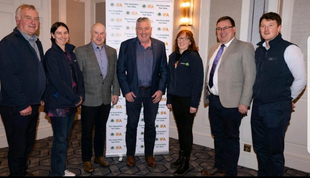 EthanCarvill's tweet photo. Donegal @IFAmedia held their County AGM this evening in Letterkenny. @farmersjournal Editor Adam Woods gave a run down beef markets, issues with #mercosur beef &amp; AMR, update of Bord Bia protest. BB5 live streamed to the meeting with President @gormanifa also on screen #LarryOut https://t.co/7tZfLsk59o