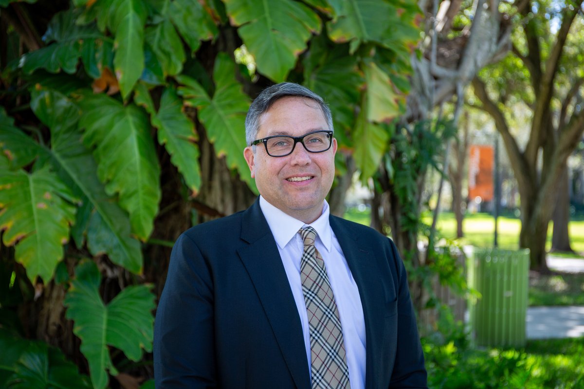 UTEP has named Marc Knecht the new Dean of the College of Science. Knecht holds a Ph.D. in materials chemistry from Vanderbilt University. He joins UTEP from University of Miami, where he has held faculty positions and key leadership roles, including serving as chair of the