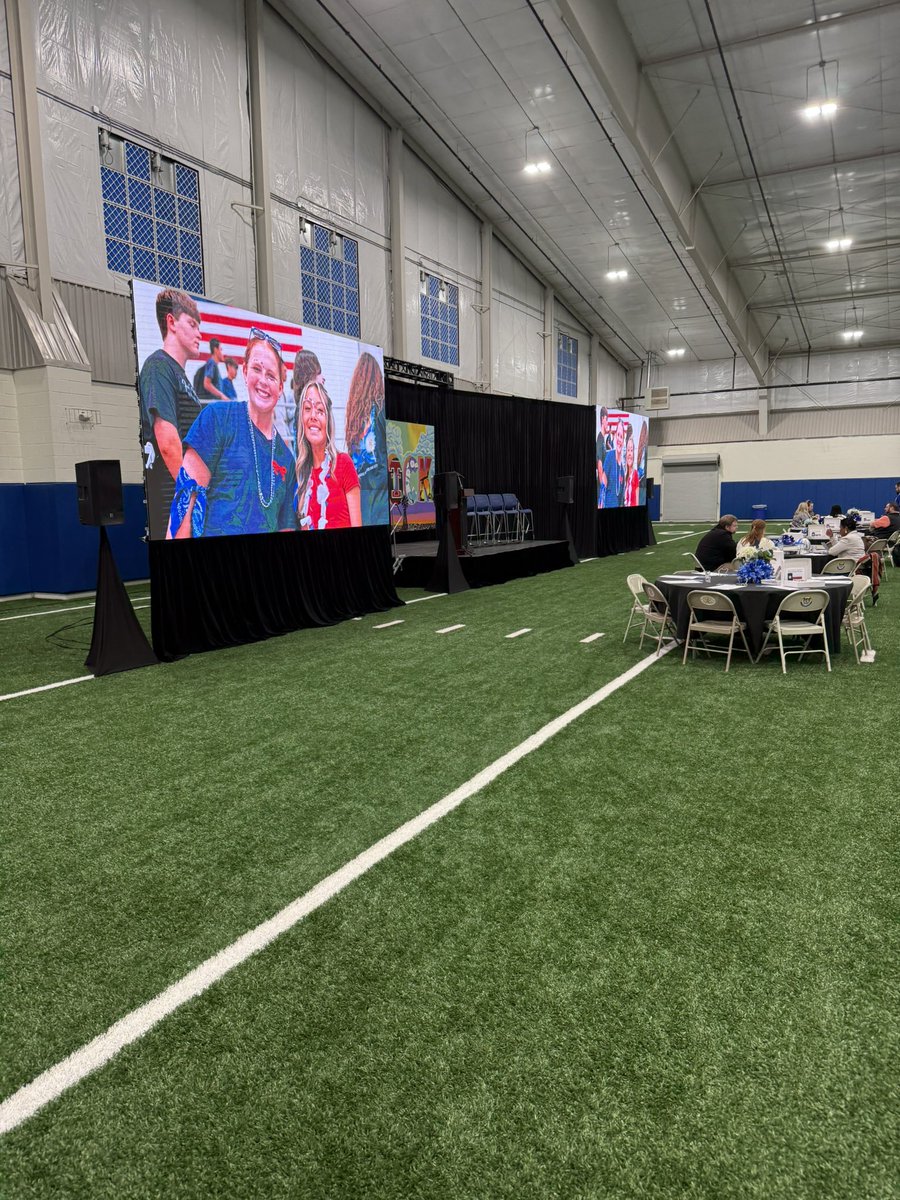 The Eccentric 🅰️dmin tweet media