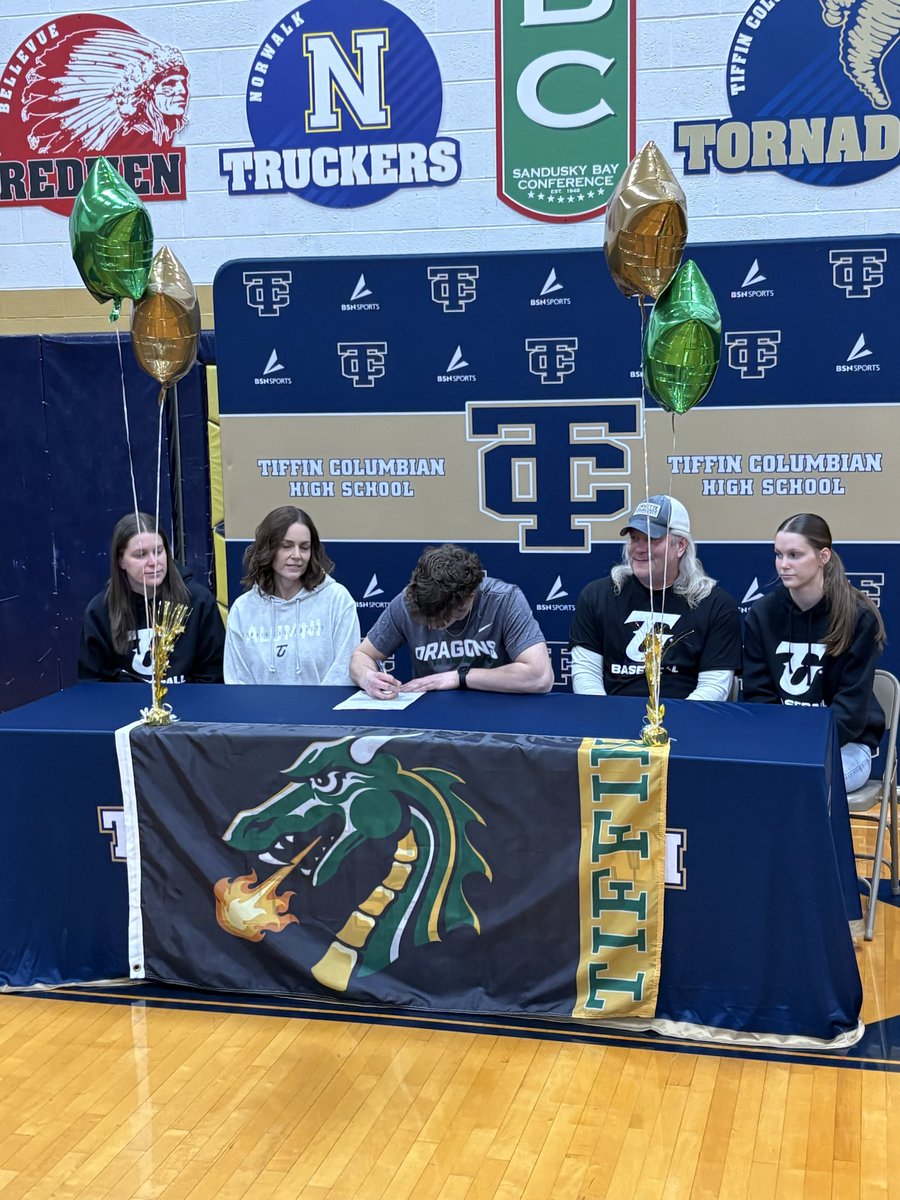 Tiffin Columbian Baseball tweet media