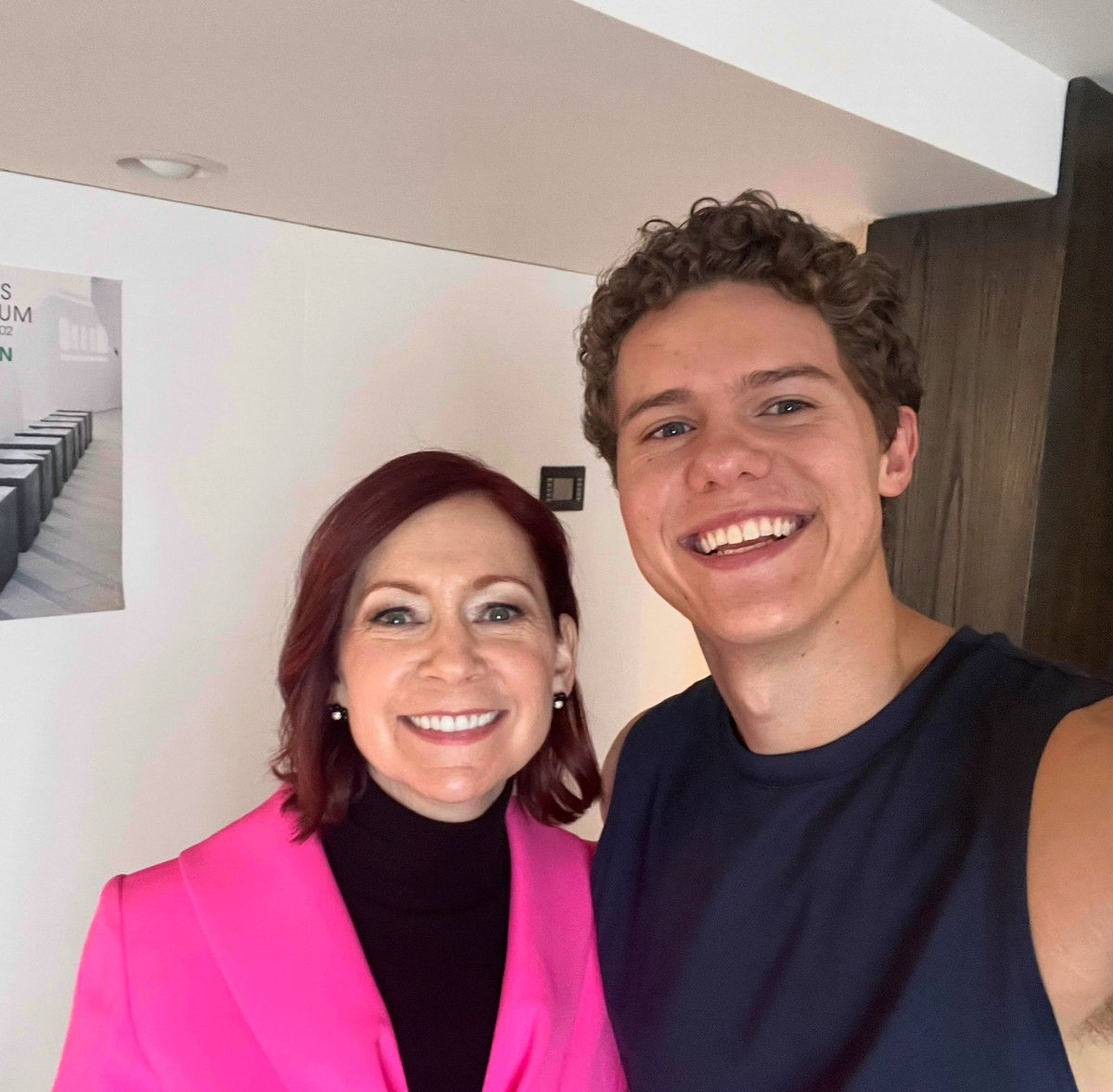 Case Walker tweet media