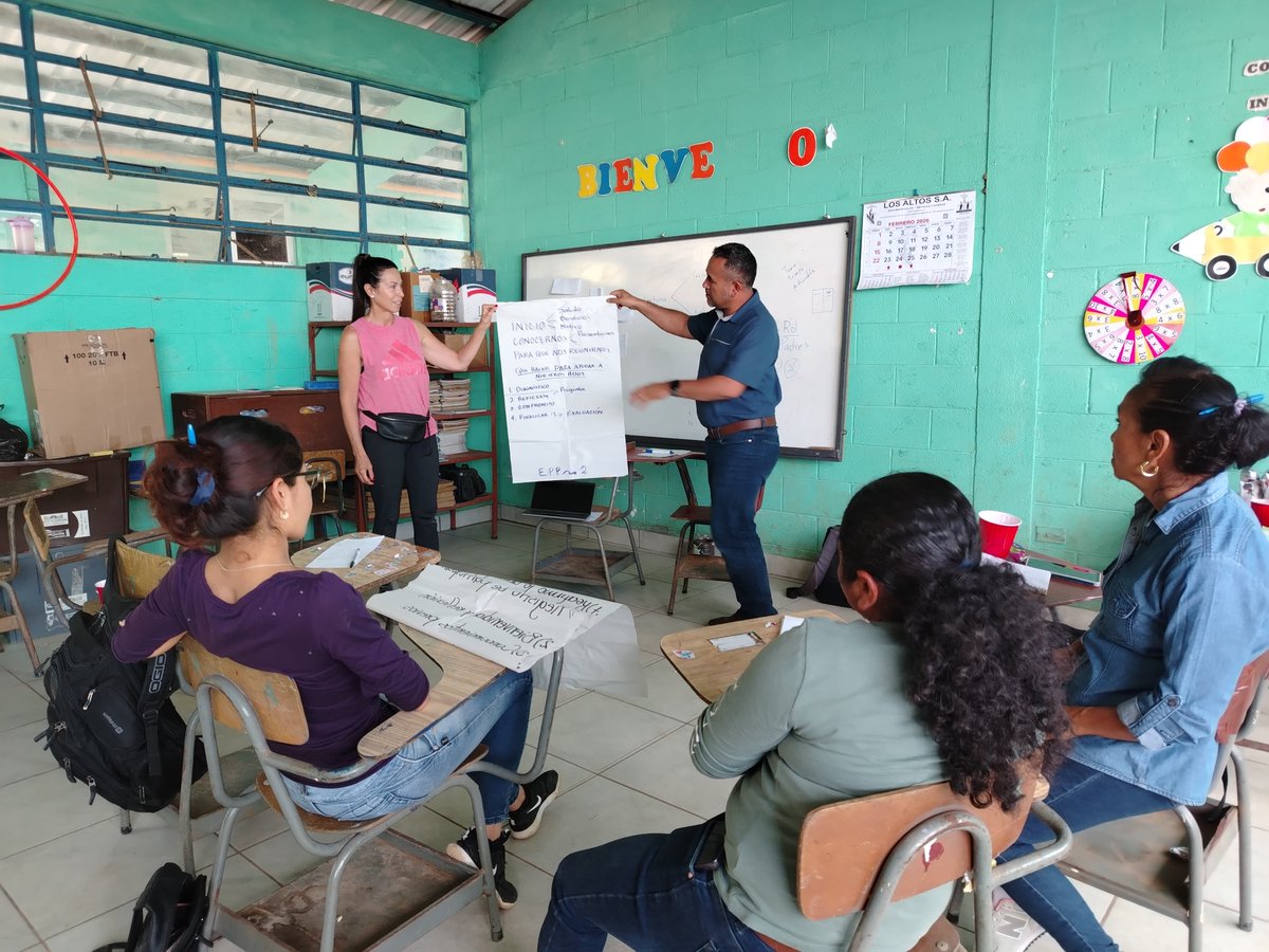 FuncafeGuatemala tweet media