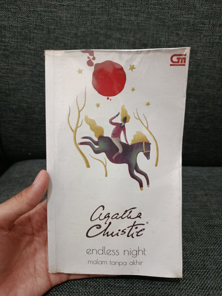 Mari mulai membaca lagi👀