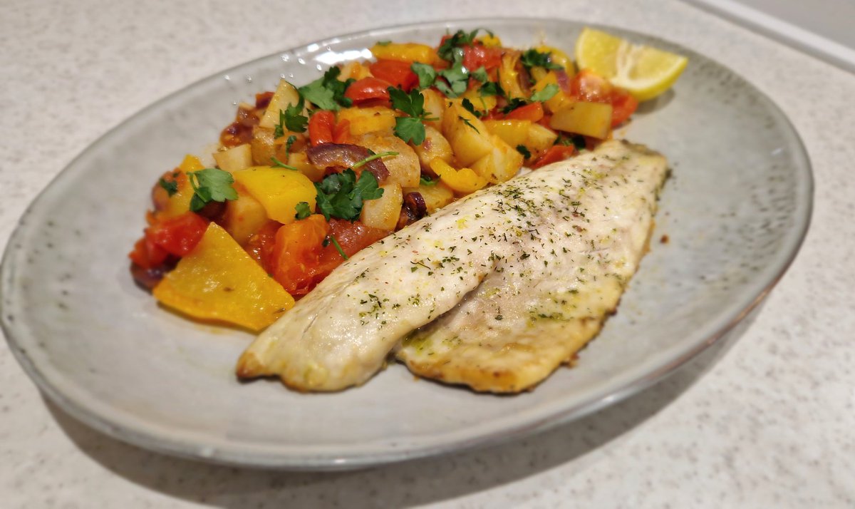 Laura Joint tweet media