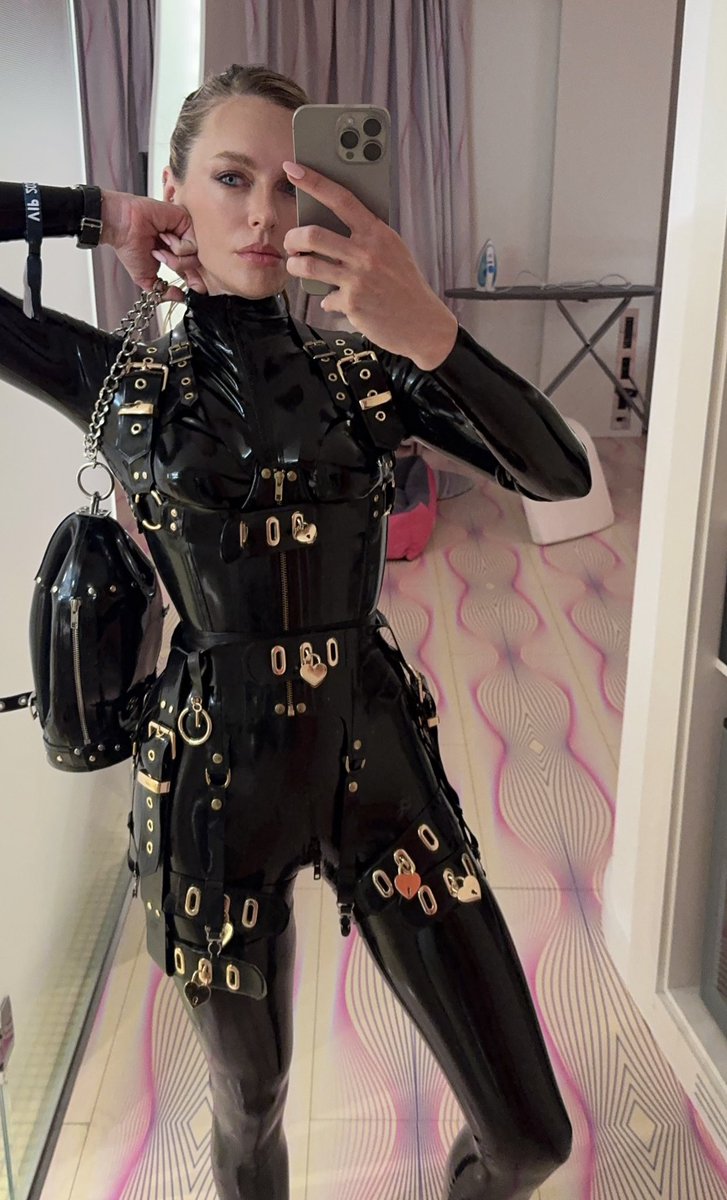 Gummipuppet tweet media