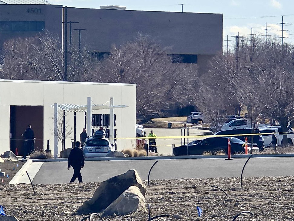 SLCScanner's tweet photo. #BreakingNews #OIS 4455 S 2700 W. #TaylorsvillePD responded to the State Liquor Store on reports of an Active Shøøter. On arrival TPD determined this was NOT an active shøøter but an Officer Involved Shooting. There are injuries but not sure on the extent. Stby for updates. Media stage at the south end of State office Bldg 4315 S 2700 W.