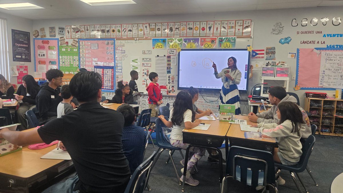 HCPS World and Dual Language tweet media