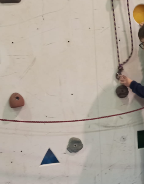 Luis Angulo tweet media