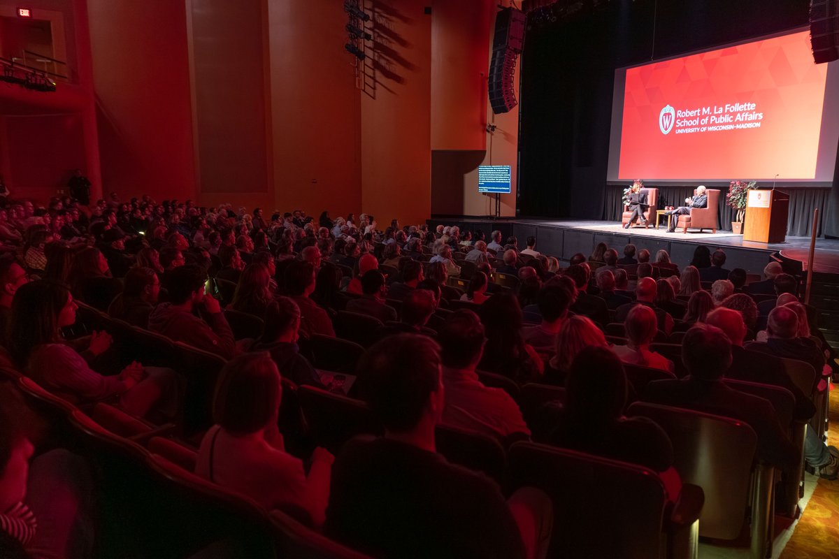 UWLaFollette's tweet photo. Last week, Gov. Mitch Daniels visited La Follette for several events, including headlining our Spring Spotlight. His visit also included class visits with students, an alumni and friends reception, and an event with @WisPolitics.

Read more: https://t.co/nPALfXiobW https://t.co/6XduatsGJH