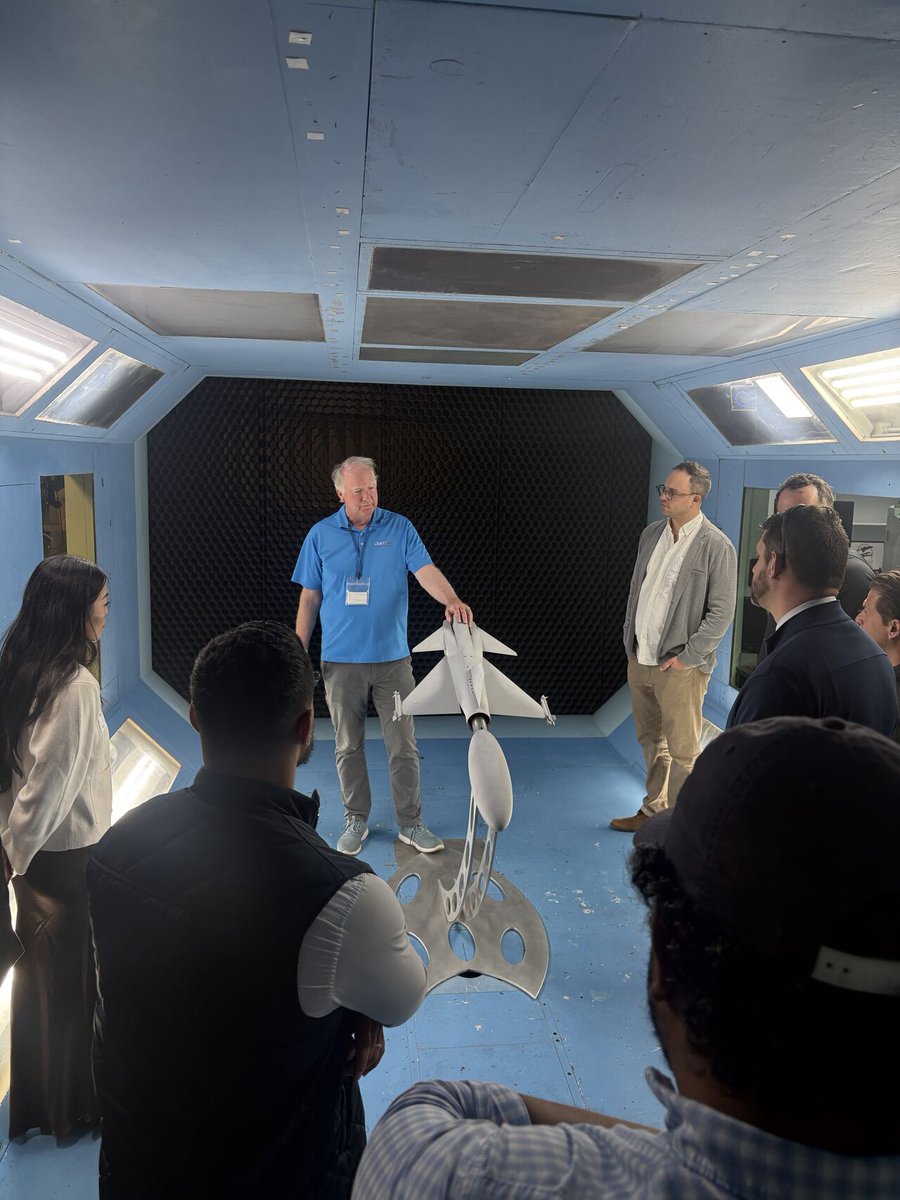 Neal Bloom tweet media