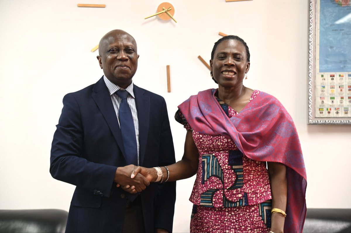 AU_HHS's tweet image. H.E @amma_twumamoah met with Mr. @G_LaryeaAdjei, Dir. of Prog. at @UNICEF, to strategize on tackling child poverty, ending harmful practices, advocating against online abuse &amp;amp; expanding sustainable support for children with disabilities to advance their full inclusion.

#EndFGM
