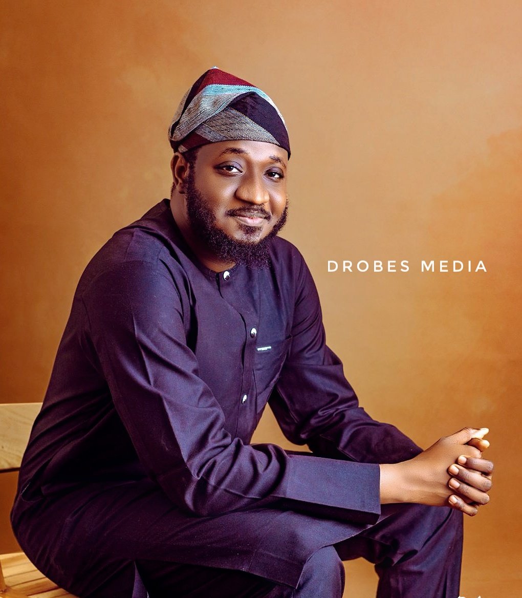 I and our team at @drobesmedia Limited wish you continued greatness, more strength to keep inspiring lives, and many more years of outstanding service to humanity. Happy Birthday Mallam Abdulazeez <a href="/Abunaah/">Abdulazeez Abubakar Kaka</a> 🎉.