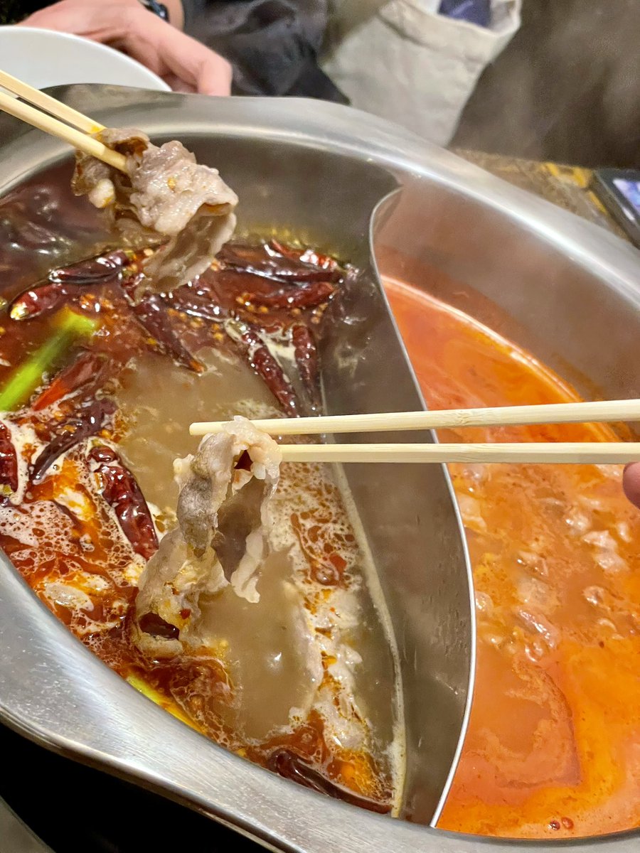 お友だちと福山で火鍋🔥🥘🌶️🔥して来た余韻がまだ幸せ✨🥳🥳🥳✨3年