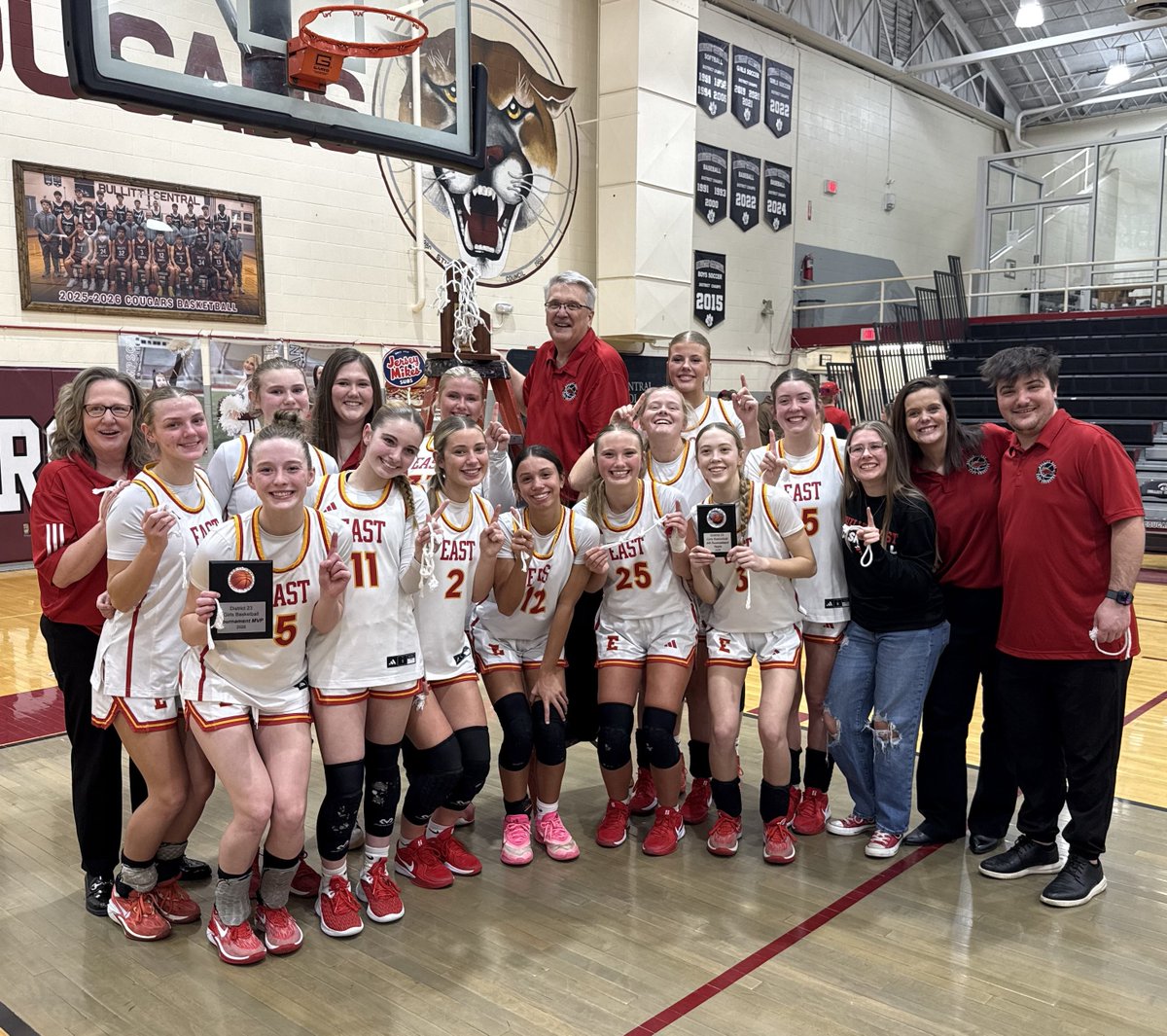 Anna Tinelli tweet media