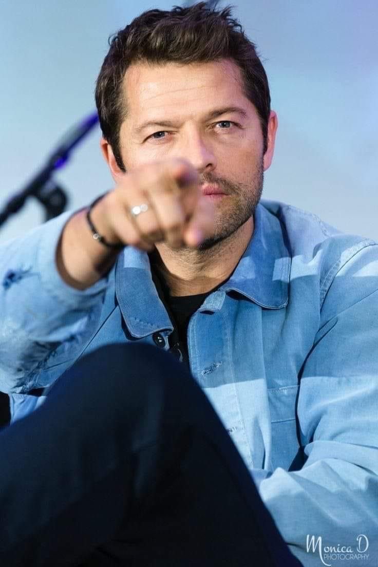 MISHACOLLINSFAN tweet media