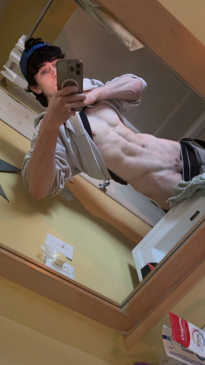 Master Alexander 👑 tweet media