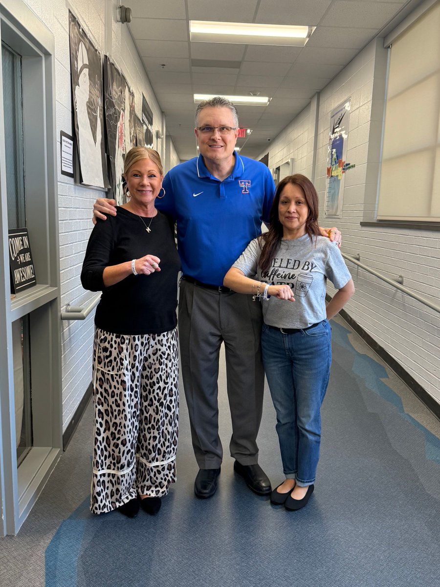 Edwards Academy tweet media