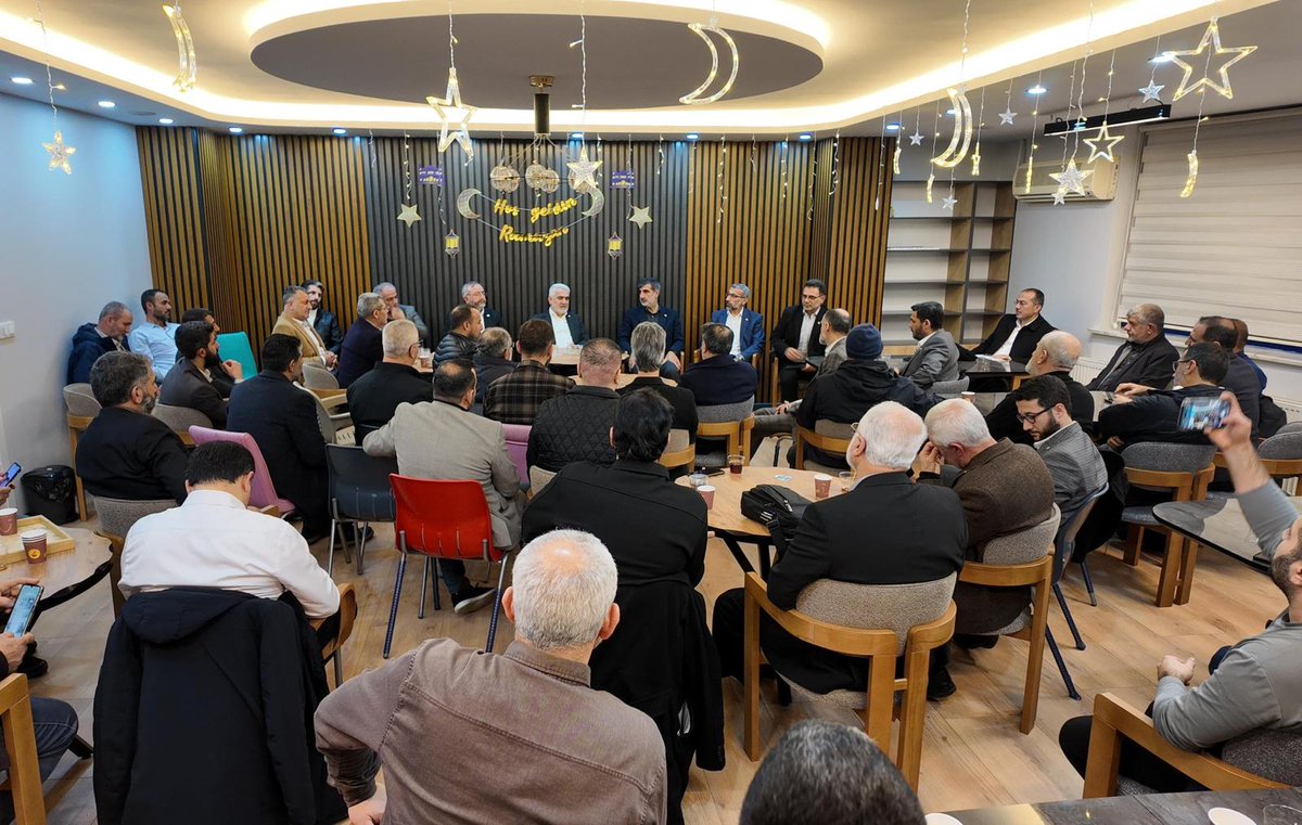 Genel Başkanımız Sn Zekeriya Yapıcıoğlu’nun teşrifleriyle gerçekleştirilen iftar programına, İlçe Başkanımız Sn Cengiz Kılıç ve teşkilat mensuplarımız katılım sağladı.
Programda, birlik ve beraberlik vurgusu ön plana çıktı
Katılımlarından dolayı Genel Başkanımıza teşekkür ederiz.