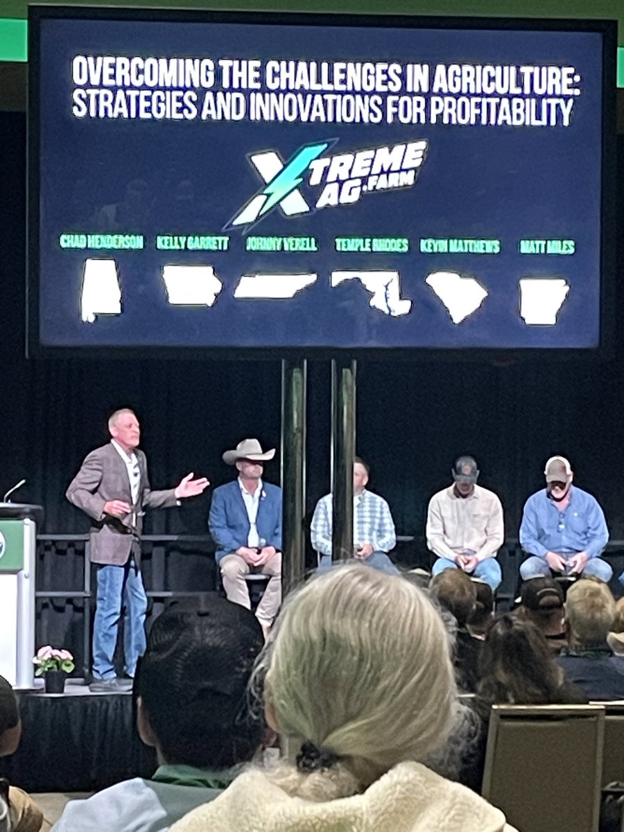 Aaron Esser tweet media