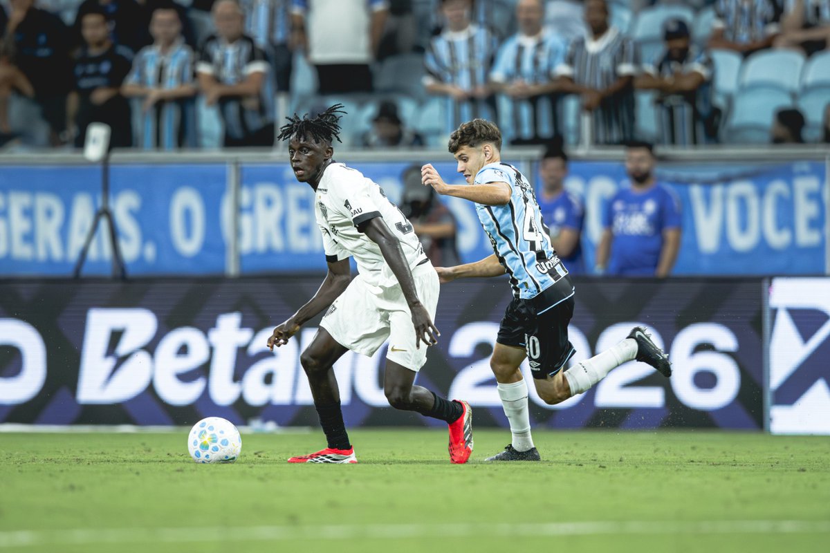 Leandro Colombo tweet media