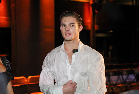 ClavicularUpdates tweet media