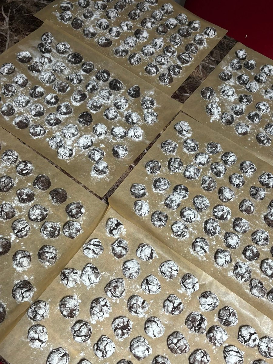 Look Oh Umagang  Crinkles Ang Baon Sa work HAHAHAA