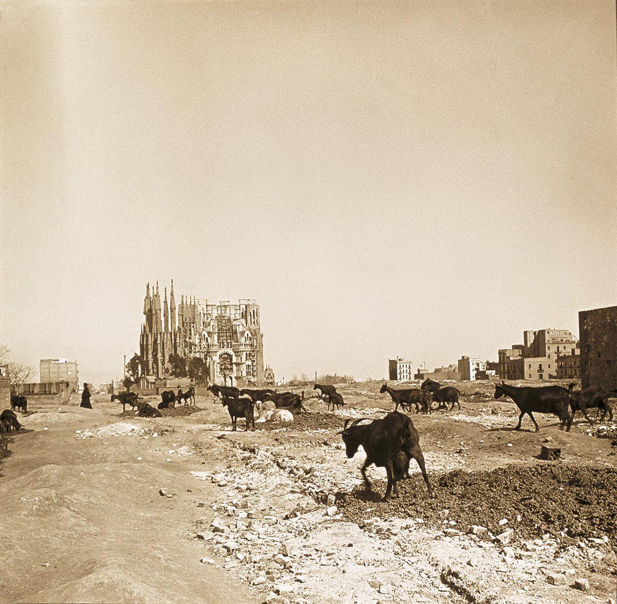 Sagrada Familia, Barcelona 1906. Antonio Gaudí.