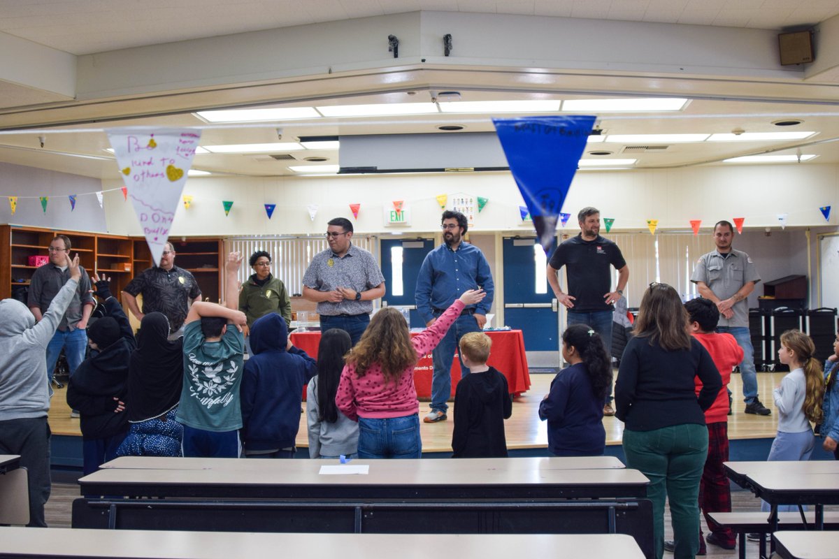 USACESacramento's tweet photo. For #NationalEngineersWeek, we challenged 5th graders to build towers & showed them our interactive flood table. It's all about building a foundation for the next generation of innovators! https://t.co/DS4Ou15zVY