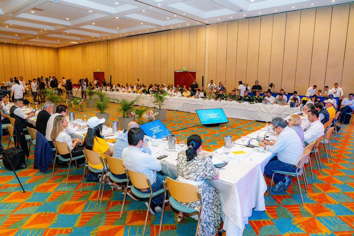 Desde Santa Marta, acompañamos la Comisión Nacional para la Coordinación y Seguimiento de los Procesos Electorales en Magdalena, donde expusimos los riesgos y las recomendaciones para el desarrollo de la jornada del 8 de marzo en el departamento.

Nuestro monitoreo evidencia una