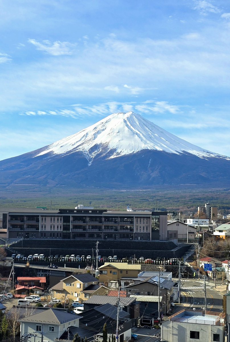 HawkesBay's tweet image. Fuji-san not shy today 27.02.2026

#kawaguchiko #fuji #mountfuji #japan
