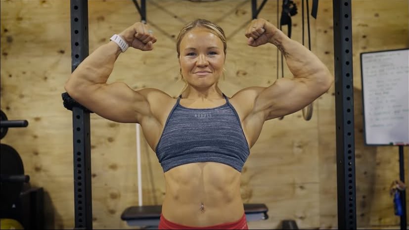 BIG IVE. tweet media