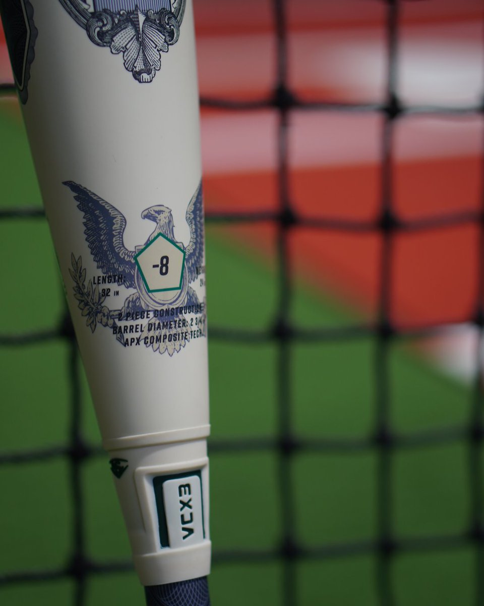 Louisville Slugger tweet media