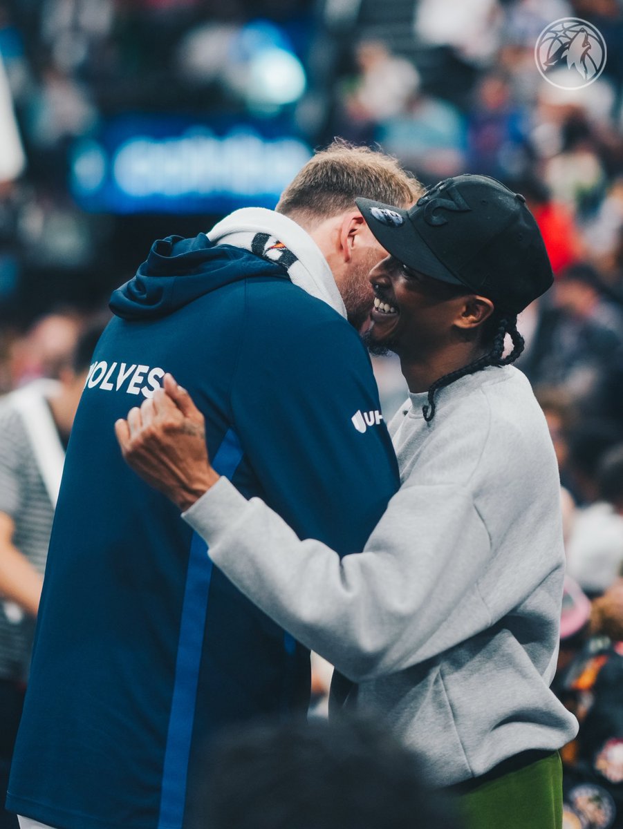 what’s up, @TeamLou23?