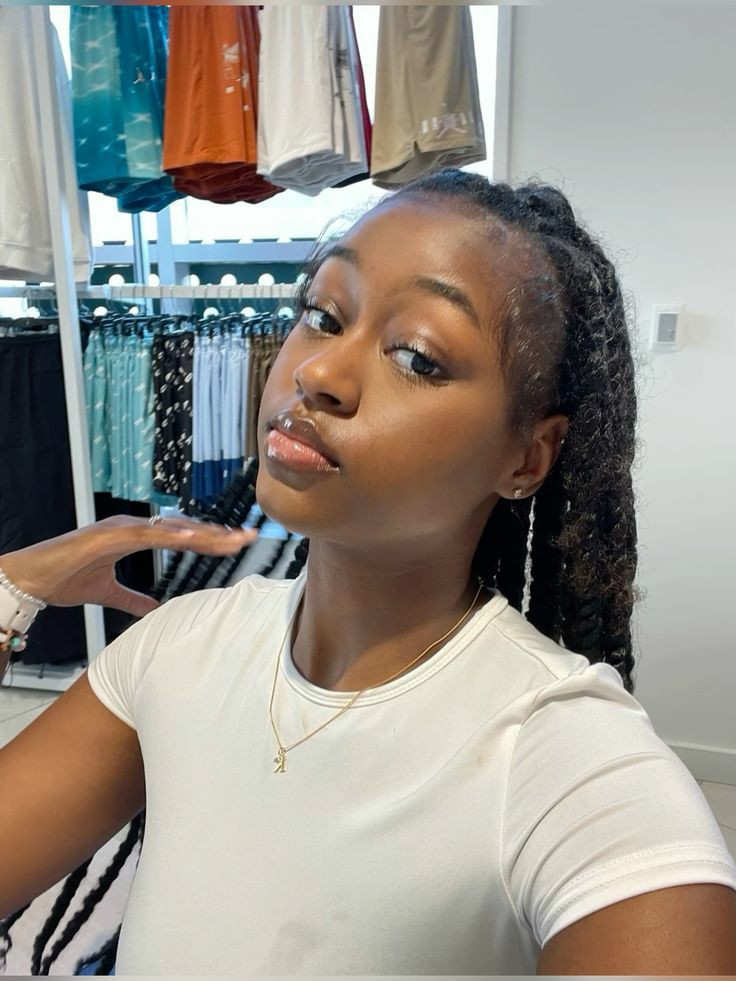 Goodmorning good people♥️
Follow me I follow back